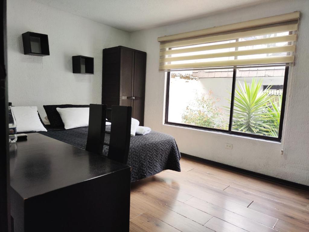 Hotel Bellavista Quito - Budget Single Room