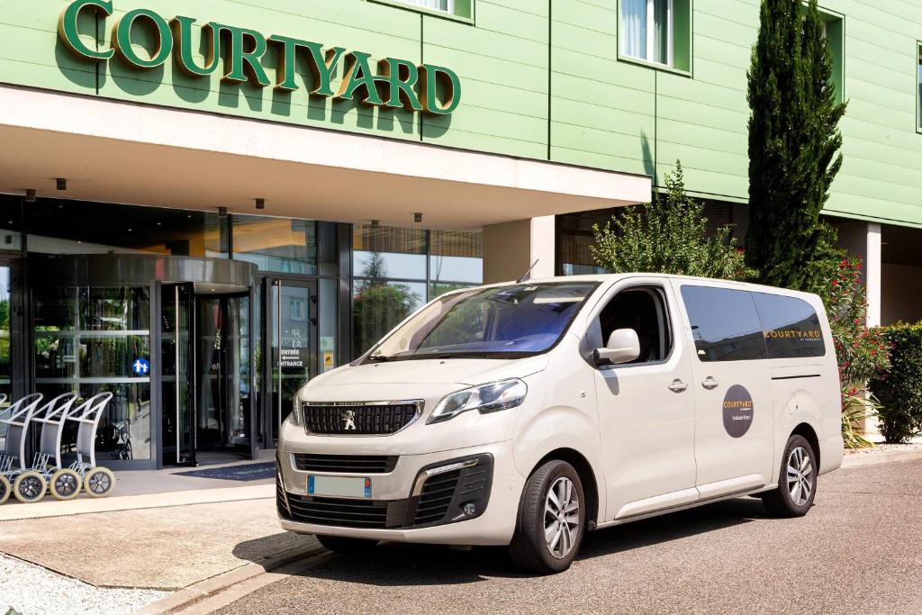 Courtyard by Marriott Toulouse Airport - Resim 32