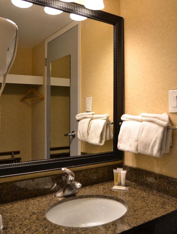 Amenida Residences, Calgary - Resim 40