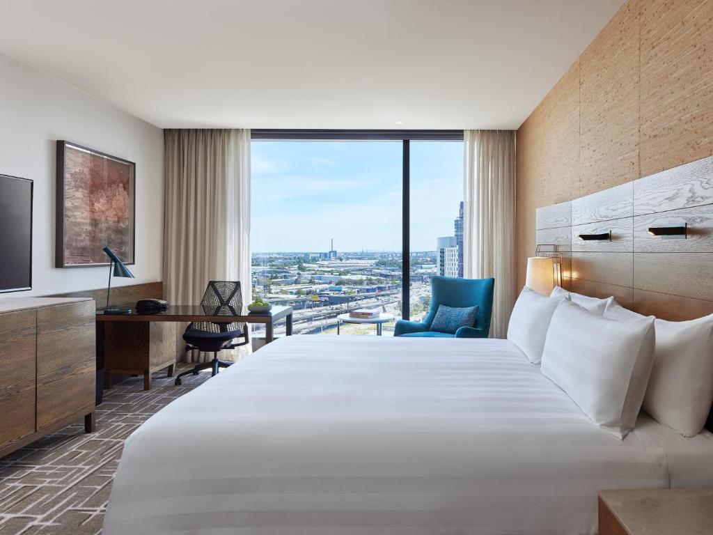 Pan Pacific Melbourne photo