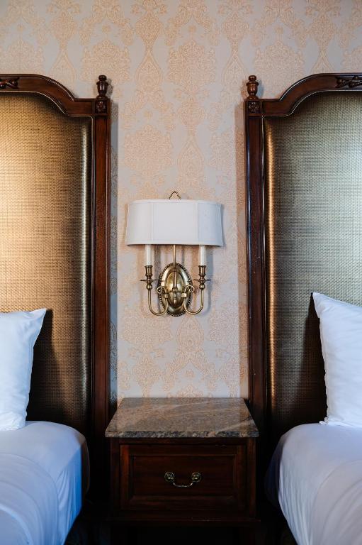 The Lafayette New Orleans By Kasa Living - Chambre Double Queen (Réception 24h/24 Et 7j/7)