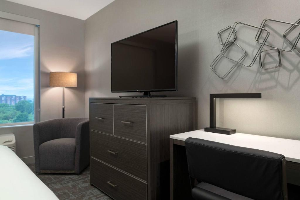 Fairfield by Marriott Inn & Suites Boston Medford photo