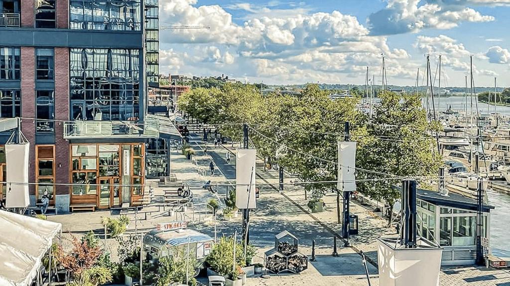 a view of a city with a marina and buildings at Monthier The Wharf BLW9S5U7-2 in Washington