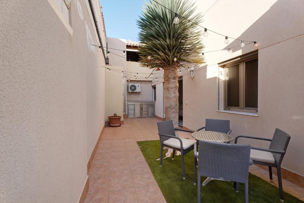 Patio nebo venkovní prostory v ubytování Villa Lujo The Happy Holidays House en Teneriffe