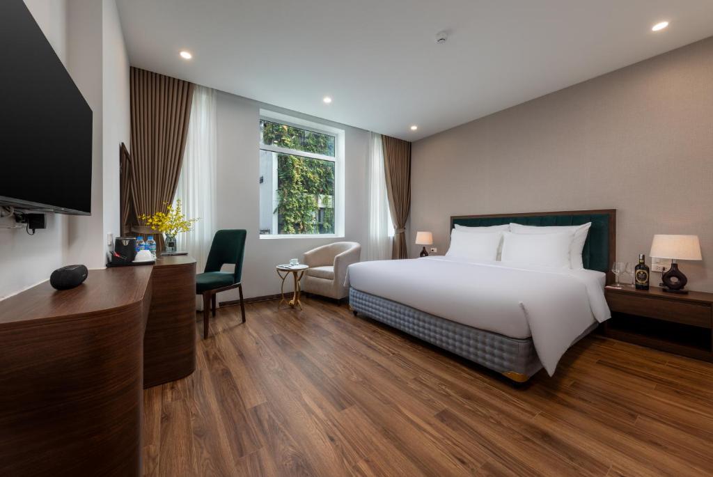 TV a/nebo společenská místnost v ubytování Hanoi Vista Hotel
