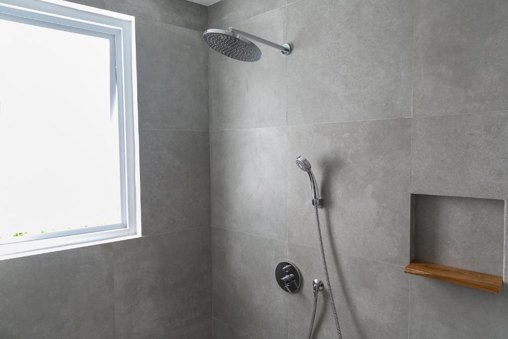 Coco & Pineapple Pants Hostel - 11