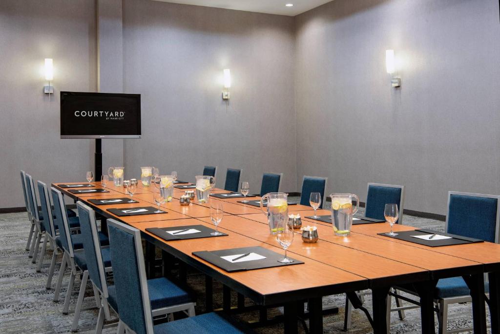 Konferenční prostory v ubytování Courtyard by Marriott Edmonton West
