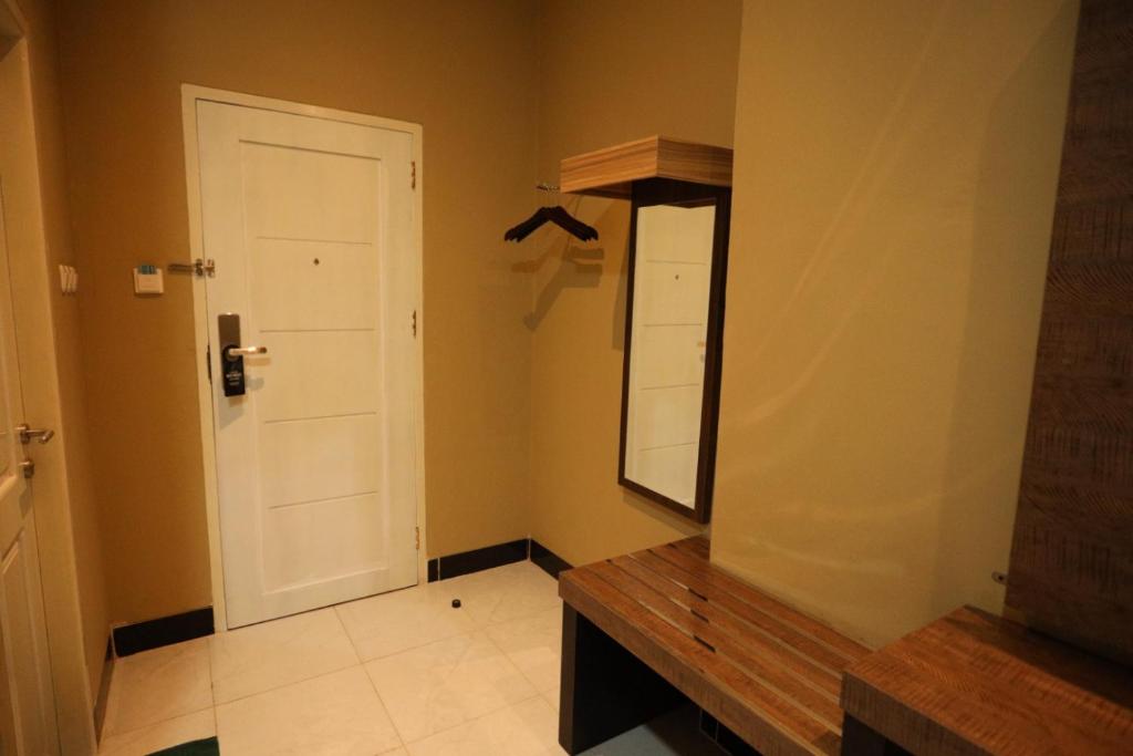 Vitta Hotel Manokwari - Superior King Room