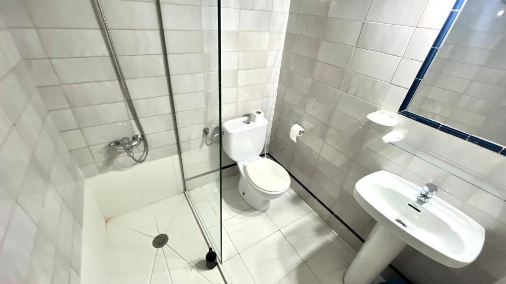 Koupelna v ubytování Hostal Carlos III