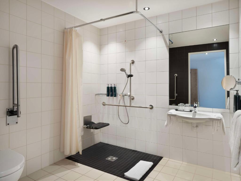 Hilton Garden Inn Innsbruck Tivoli - Resim 39