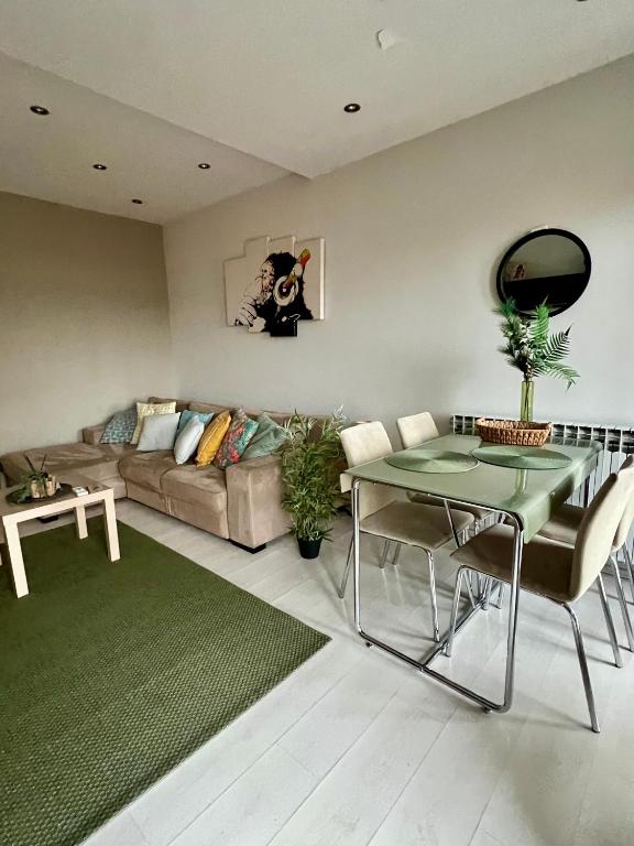 Center Lux Apartments - Wohnung Mit Terrasse