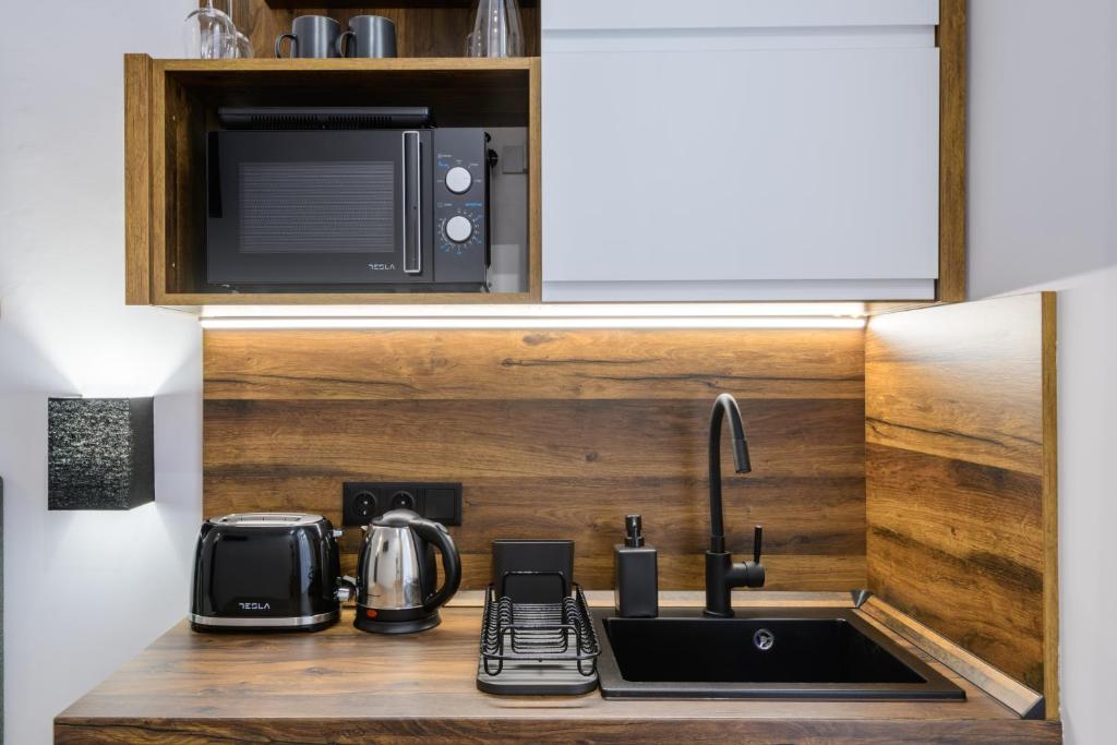 Budapest Holidays Vibes - Resim 29