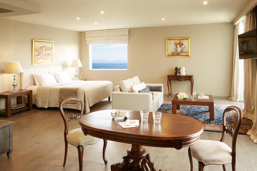 Beachfront Sustainability certification Mon Repos Palace - Adults Only - Open Platensuite Panoramisch Uitzicht