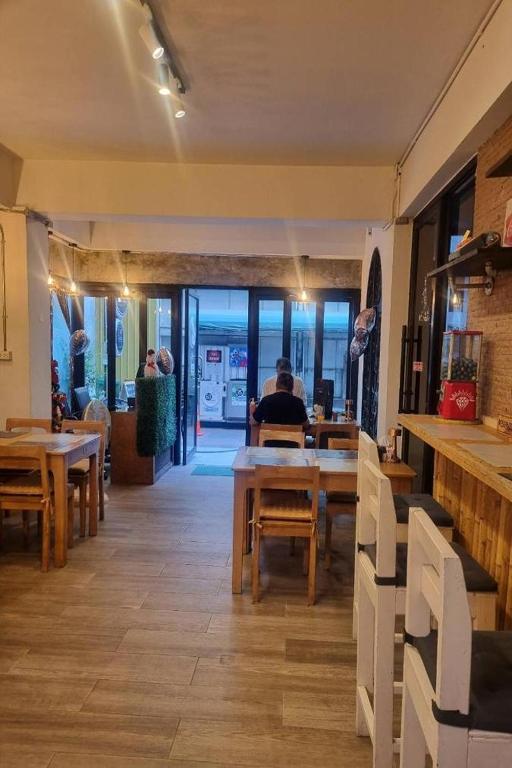 BnB98 Silom Hotel - Resim 7