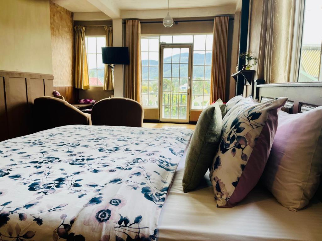 Letto o letti in una camera di Medalin Lake Gregory