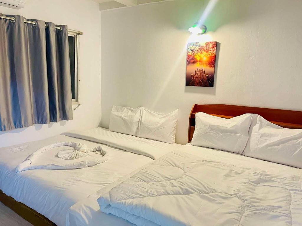 Lamoon Center Point - Resim 1