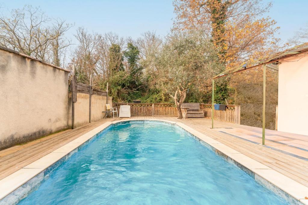 Πισίνα στο ή κοντά στο Chez Patricia En Provence