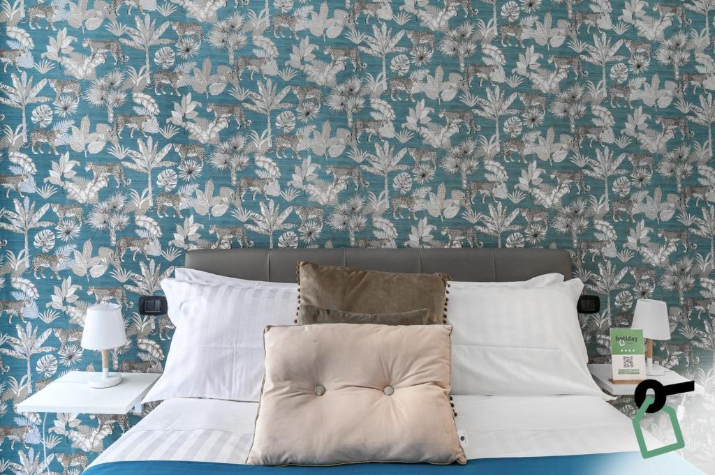 HOTIDAY Room Collection - Napoli Duomo - Resim 33