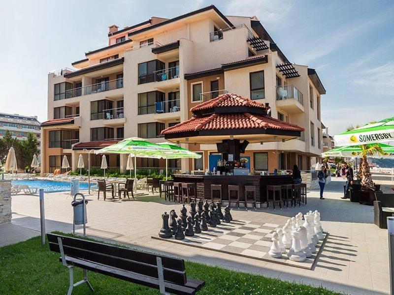Bazén v ubytování Stunning apartment with magnificent sea view, B321 nebo v jeho okolí