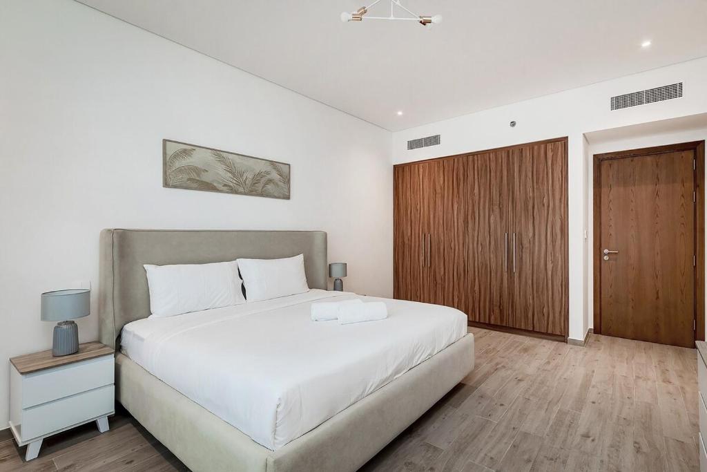 Postel nebo postele na pokoji v ubytování City Walk Green Planet View 1Br
