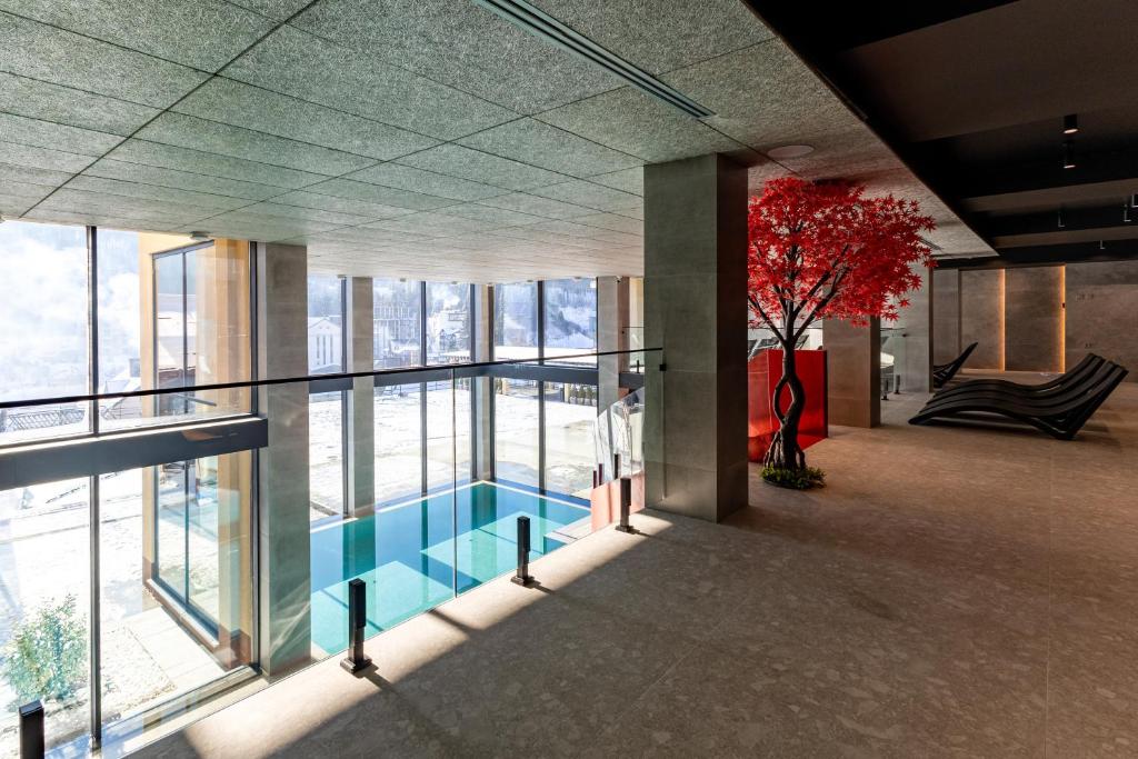 Bazén v ubytování Gold Palace Wellness & Spa nebo v jeho okolí