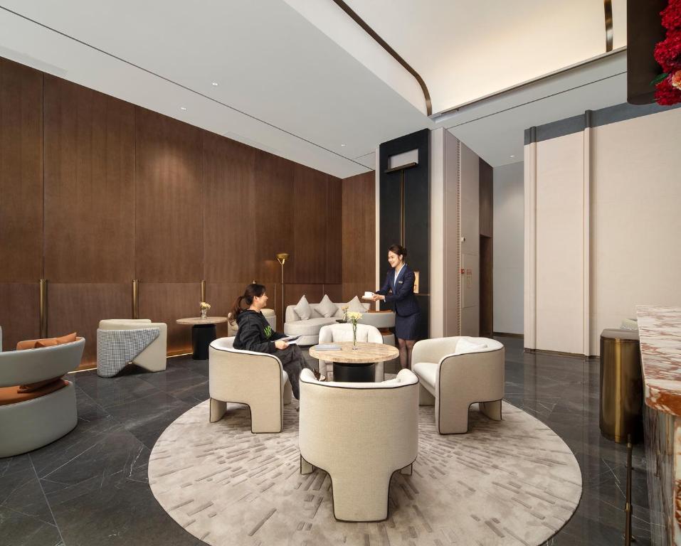 入住Mehood Lestie International Hotel Panyu Flagship Branch - Free Shuttle Bus to Canton Fair Complex During Canton Fair Period & Free Breakfast & Free Afternoon Tea & Free Midnight Snack的客人