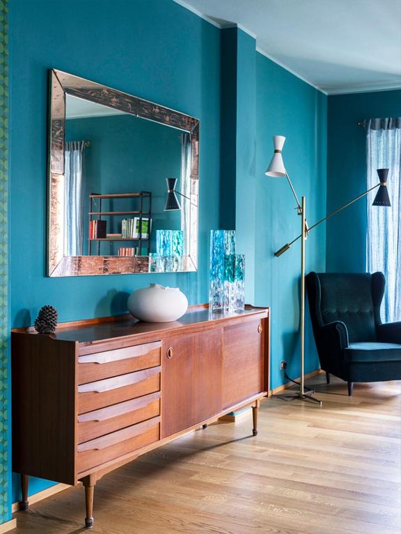 A seating area at Domus Plinii 1792 Suites