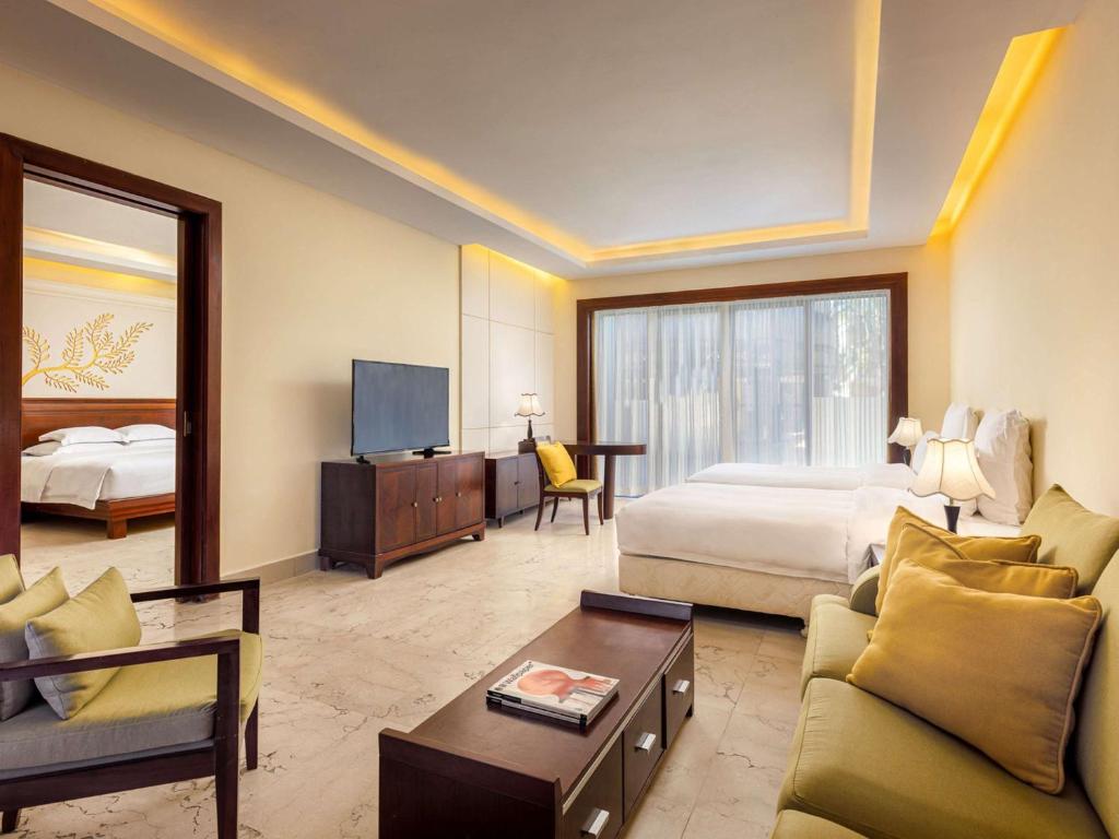 Posezení v ubytování Pullman Sanya Yalong Bay Villas & Resort