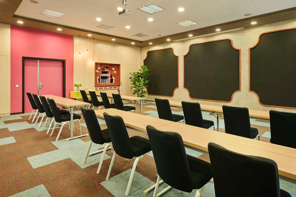 Avani Frankfurt City Hotel - previously NH Collection Frankfurt Cityにあるビジネスエリアまたは会議室