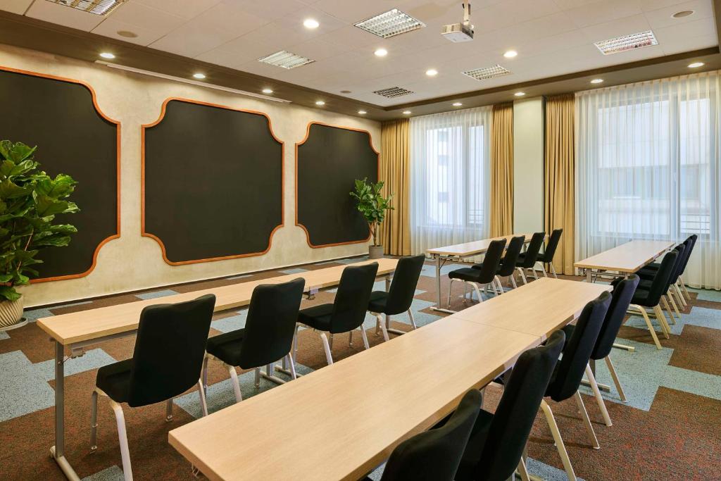 Avani Frankfurt City Hotel - previously NH Collection Frankfurt Cityにあるビジネスエリアまたは会議室