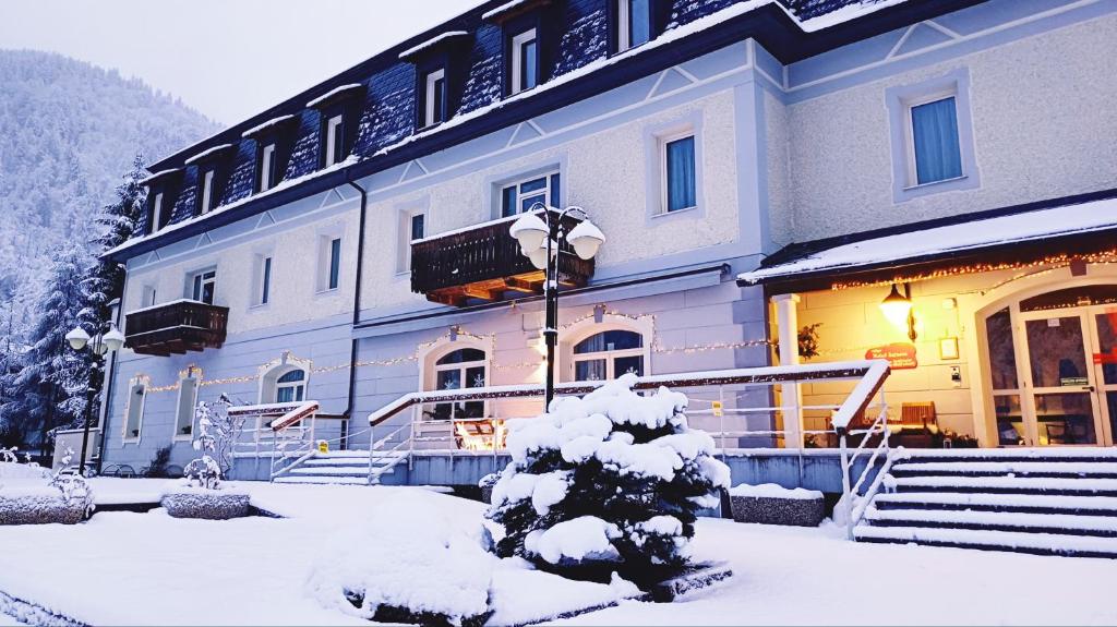 Hotel Saisera v zimě