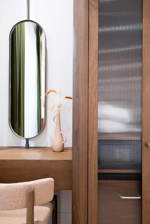 Emerald Hotel Athens - 16