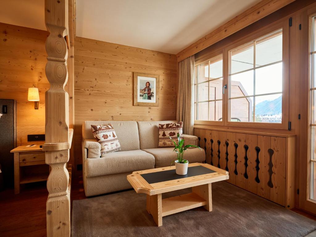 Posezení v ubytování Hotel Le Grand Chalet Gstaad