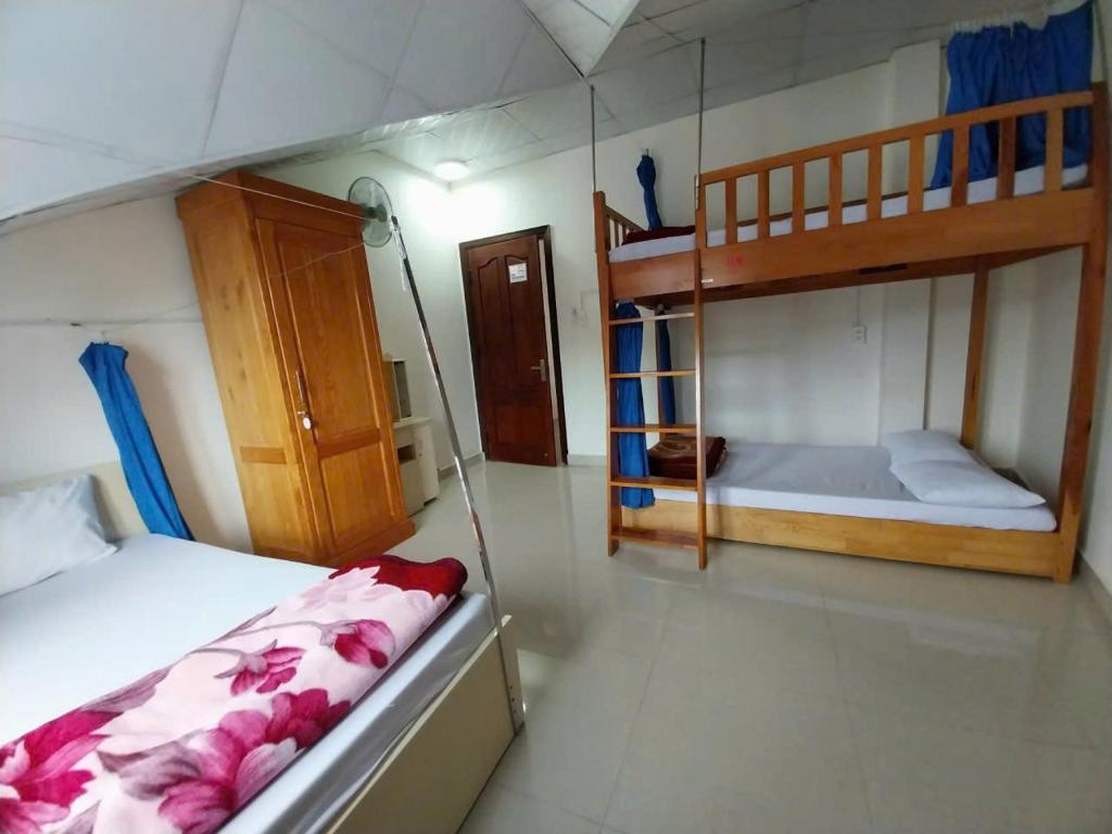 Cam Ly Homestay - Cama De Beliche Em Dormitório Misto