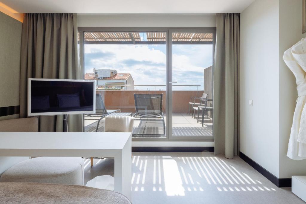 Hotel Arconte, Adults Only - Resim 5