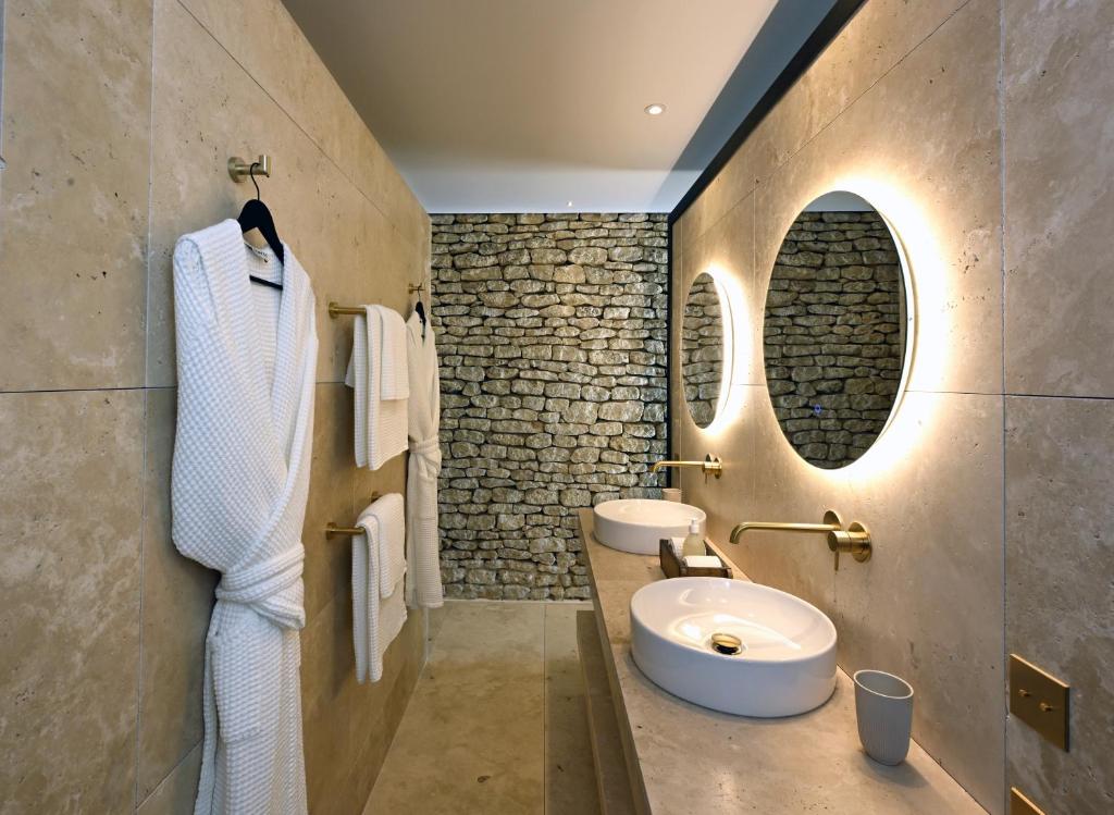 Koupelna v ubytování La Suite Gordes