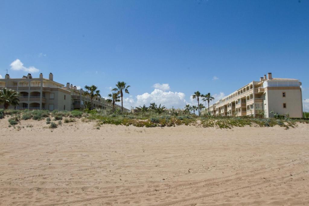 Bahia de denia en planta baja Primera linea de playa