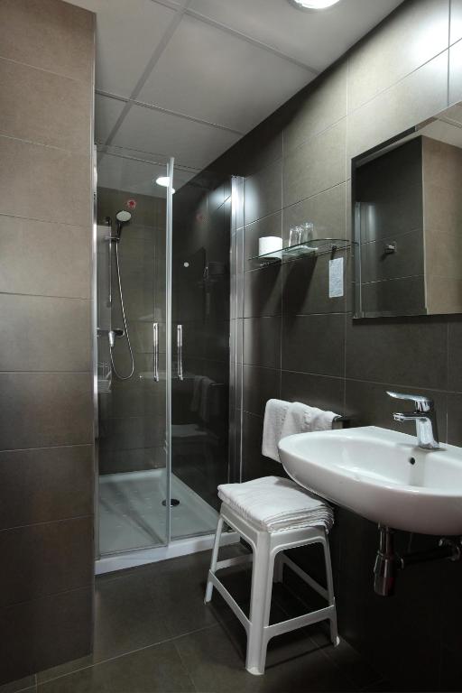 Koupelna v ubytování Hotel Marblau Tossa