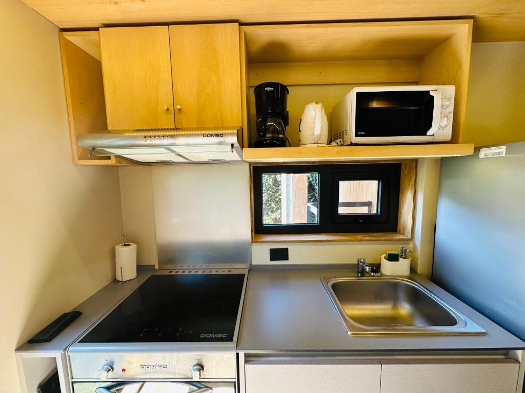 Departamento dos ambientes, muy cálido y luminoso, en el centro de SMA. 17V5