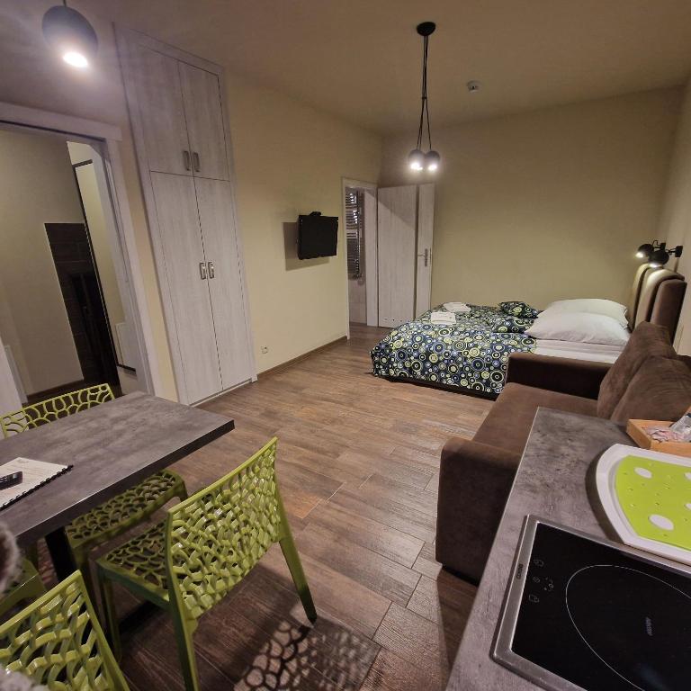 Posteľ alebo postele v izbe v ubytovaní Tajemniczy Ogród Szczytna - Bed & Breakfast