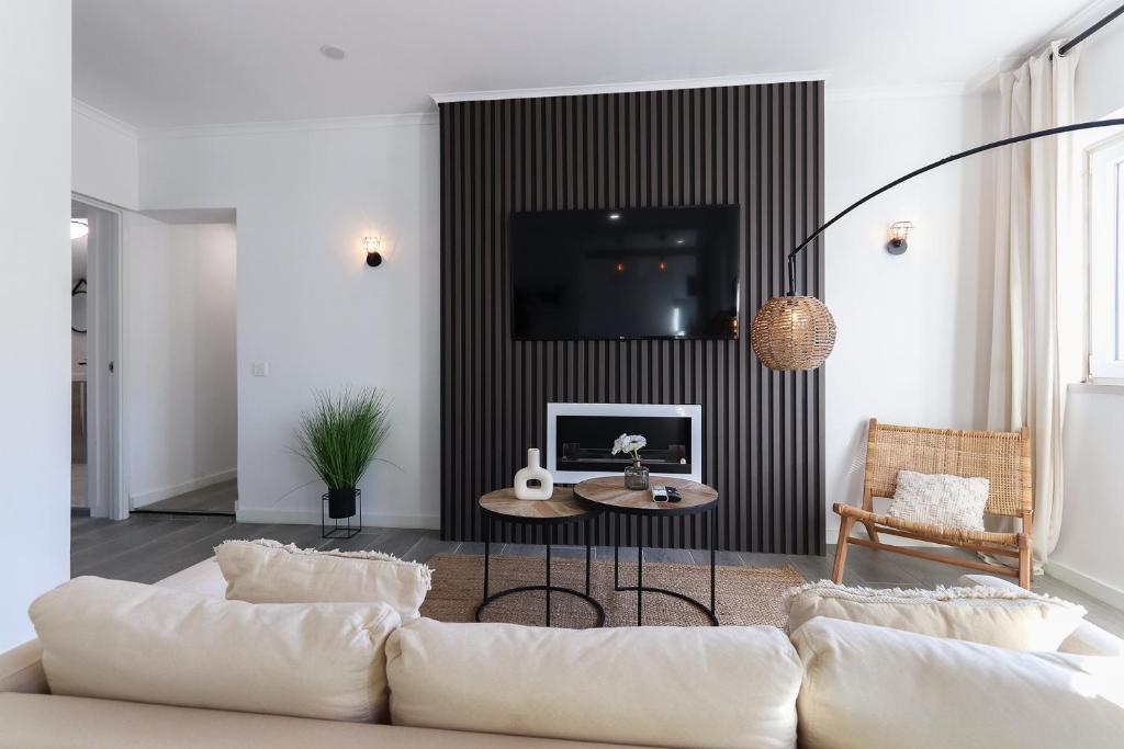Rato Prime Terrace by Homing