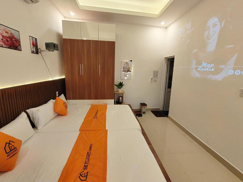 TV a/nebo společenská místnost v ubytování Skylight Homestay