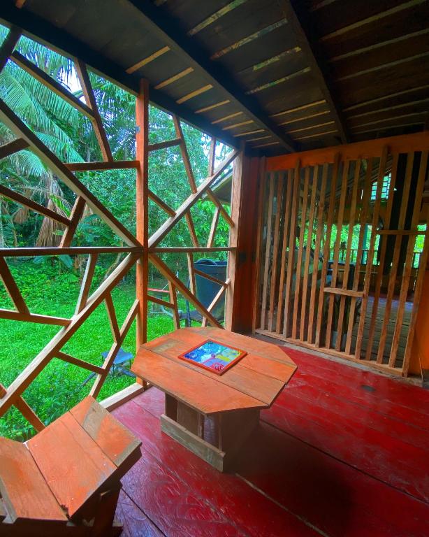 Hostal Búho Amazonas tours