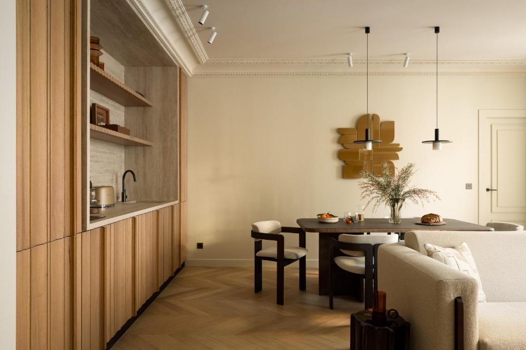 HIGHSTAY Maisons - Boétie - Resim 3