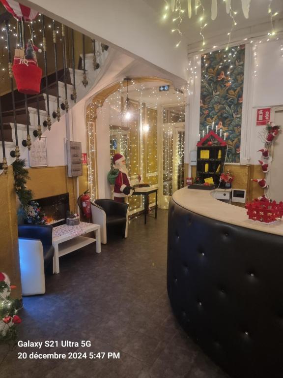 Hôtel des allées - Resim 13