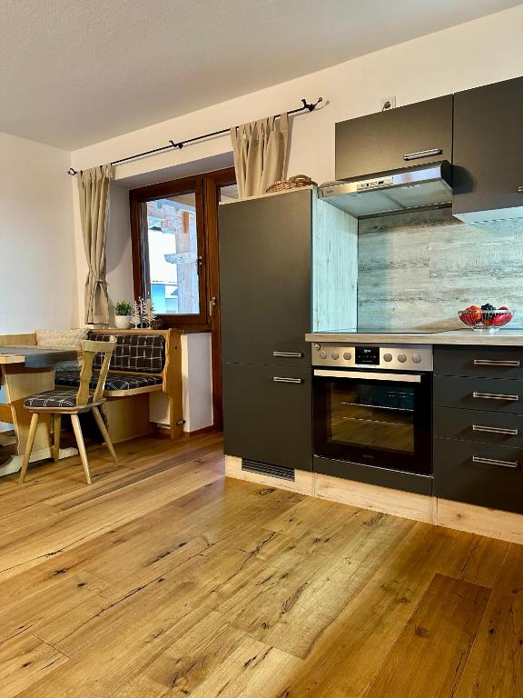 Kuchyňa alebo kuchynka v ubytovaní Landhaus Knaus