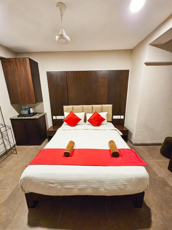 Postel nebo postele na pokoji v ubytování Rivasa Resort & Spa 5 mins to Calangute Beach
