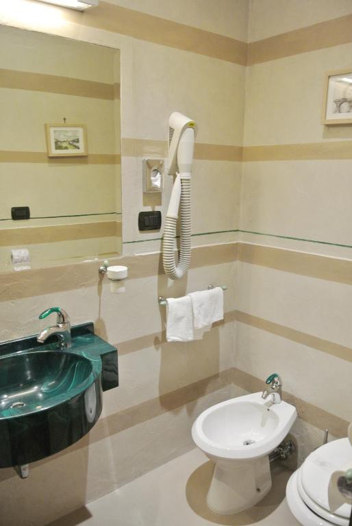 Hotel Kent - Resim 41