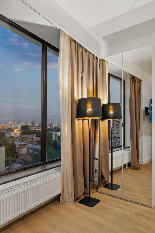 Crown Penthouse - Luxurious, Spa & Vista , by Uni88 ApartHotel - Resim 42