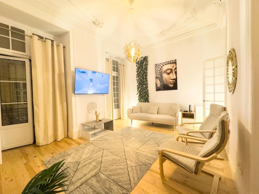 Lx Seleny Suites